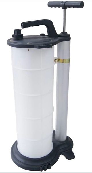 Extractor de líquidos manual para coche