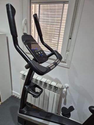 Bicicleta Estática Domyos e 08