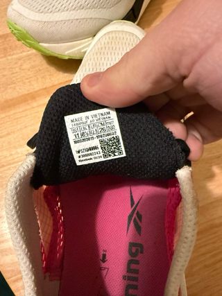 Zapatillas Reebok Rosa y Blanco