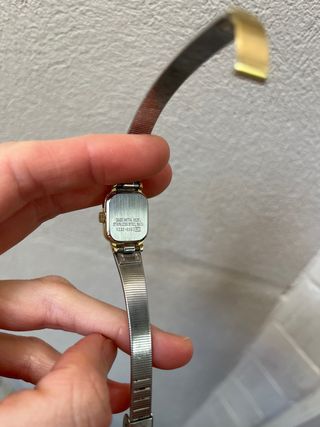 Reloj Lorus Mujer Vintage Dorado