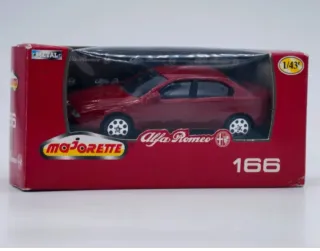 LOTE 10 COCHES ESCALA 1:43 SOLIDO CORGI MAJORETTE