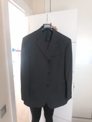 Traje de celebración negro