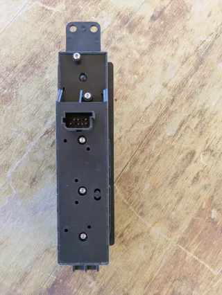 Botonera Mercedes Vito