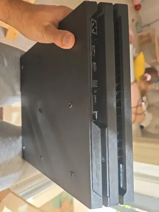 Consola PlayStation 4 Pro Negra