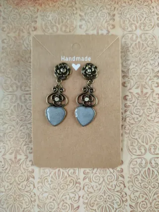 Conjunto Baturra Niña: Pendientes y Collar