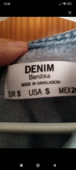 Vestido tejano con volantes