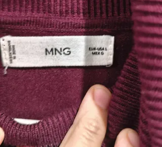 Jersey Mango cuello vuelto granate