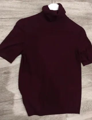 Jersey Mango cuello vuelto granate