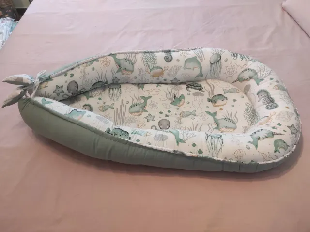 Nido reductor bebé estampado marino