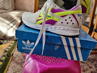 Se vende zapatillas Reebok nueva sin