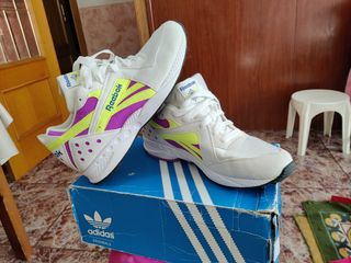 Se vende zapatillas Reebok nueva sin