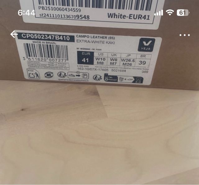 Zapatillas Veja Blancas y Grises