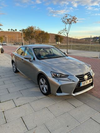 Lexus IS 2017