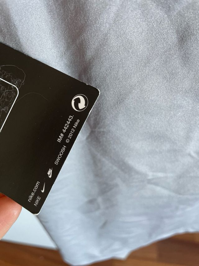 Top sportivo Nike Pro grigio NUOVO