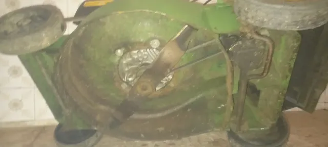 Cortacésped green cut con motor honda