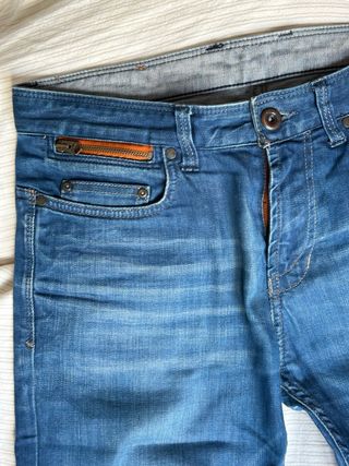 Pantalón vaquero Zara azul