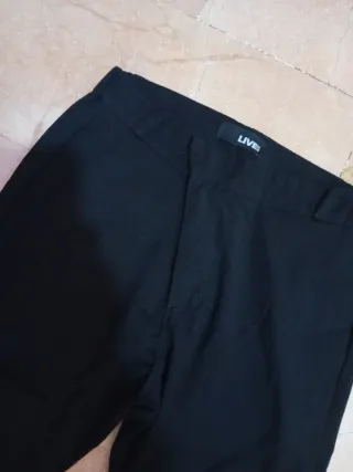 Pantaloni neri live