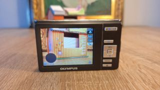 Olympus X-960 Cámara Digital 14MP