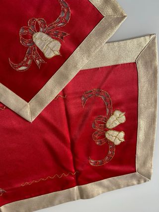 set centri natalizi rossi e oro