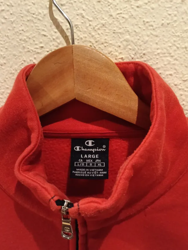 Chaqueta Champion Vintage Roja y Negra
