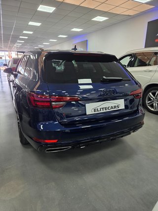 Audi A4 2.0 TDI 150CV black line techo/full