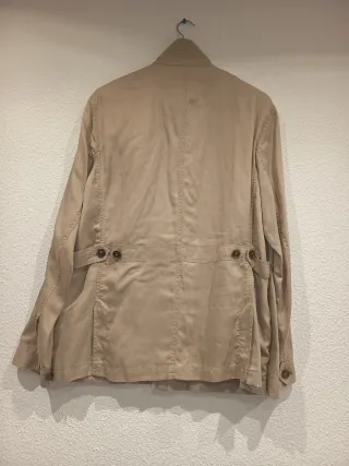 Parka Cortefiel Talla M Beige Hombre.Un solo uso