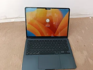 MacBook Air M2 Chip Plata