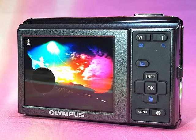 OLYMPUS FE 47 Black 0302A