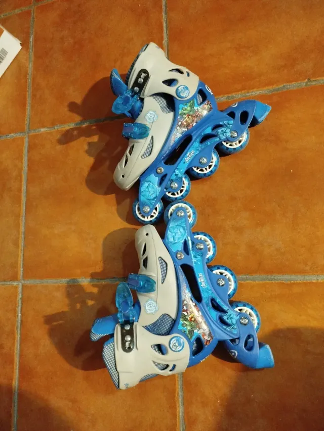 Patines Avengers Marvel para niño. Talla 31-34