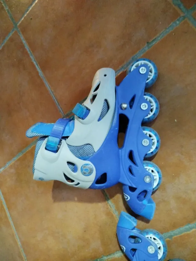 Patines Avengers Marvel para niño. Talla 31-34