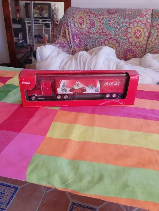 Camión Juguete Coca-Cola Navideño