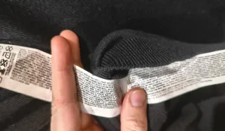 Jersey Mango Negro Cuello Alto Manga Corta