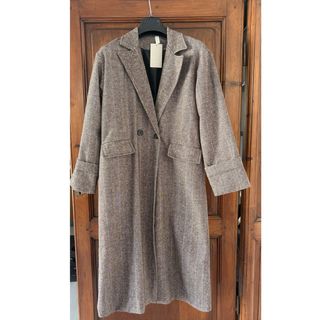 Cappotto spigato marrone con cartellino