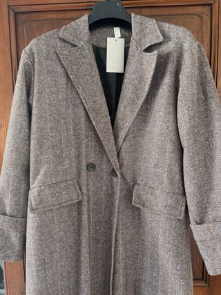 Cappotto spigato marrone con cartellino