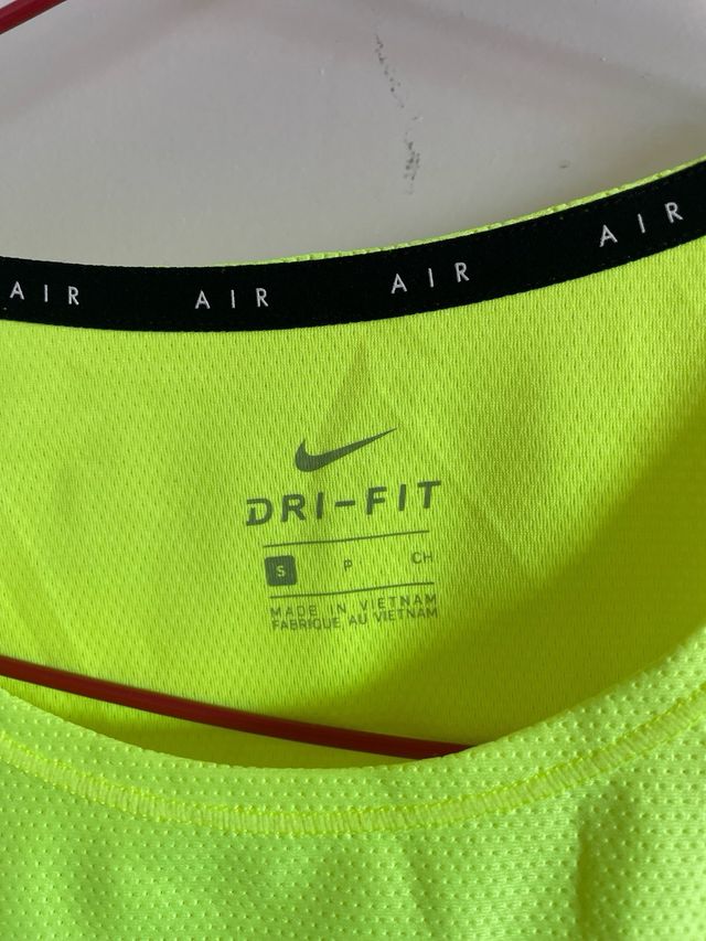 Maglietta Nike Dri-Fit Air da donna