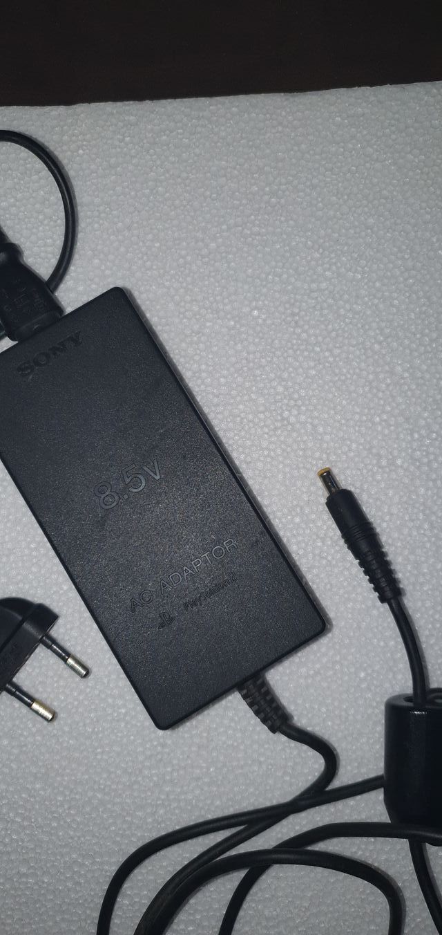 Caricabatterie originale PS2 Slim Sony 8.5V