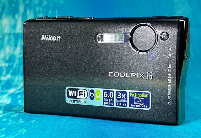 Nikon Coolpix S6 Wifi Silver 2407S