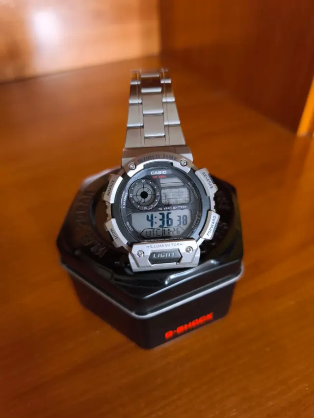 Reloj Casio G-Shock AE-1400WHD-1AVDF