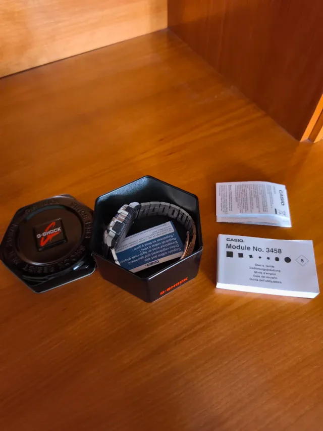 Reloj Casio G-Shock AE-1400WHD-1AVDF