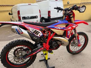 Beta RR Racing 2022 - 48h de uso todo de serie