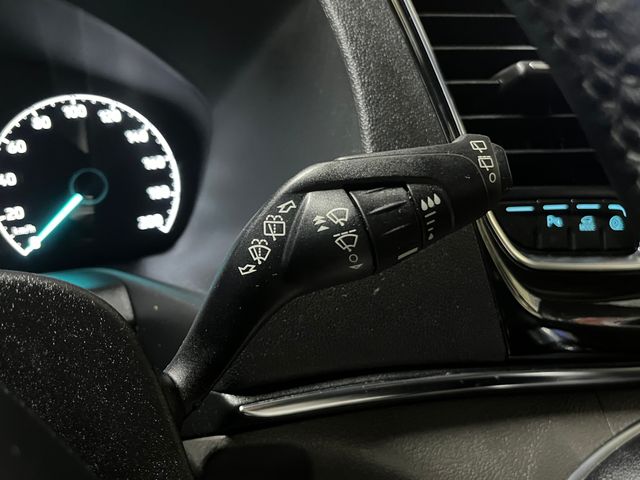 Ford Tourneo Custom 2021