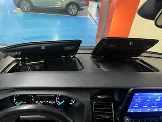 Ford Tourneo Custom 2021