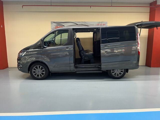 Ford Tourneo Custom 2021