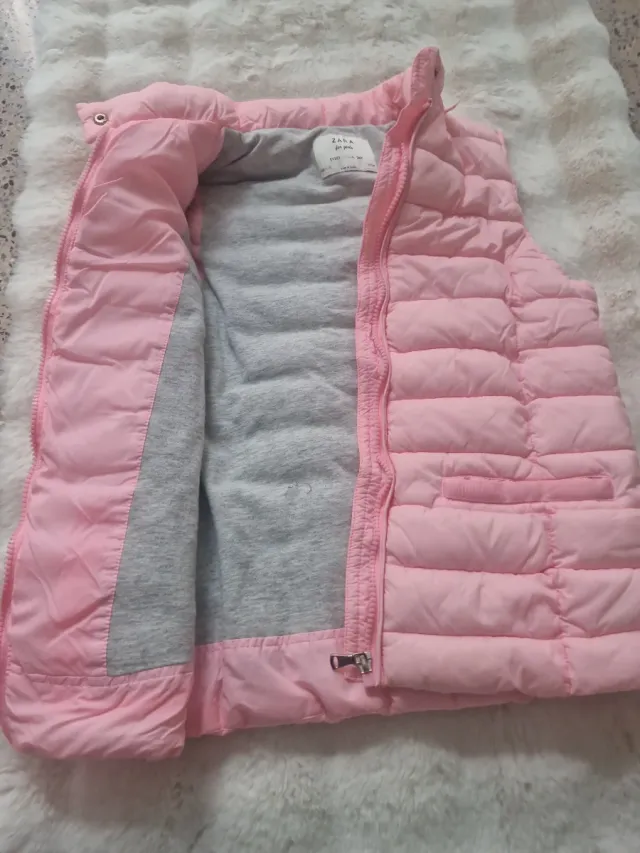 Chaleco acolchado rosa Zara