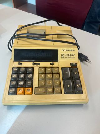 Calculadora Toshiba BC-1236PV Vintage