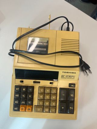 Calculadora Toshiba BC-1236PV Vintage