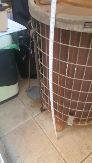 Estufa leña redonda hierro retro