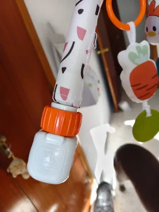 Móvil para bebé para carro y cuna con su caja