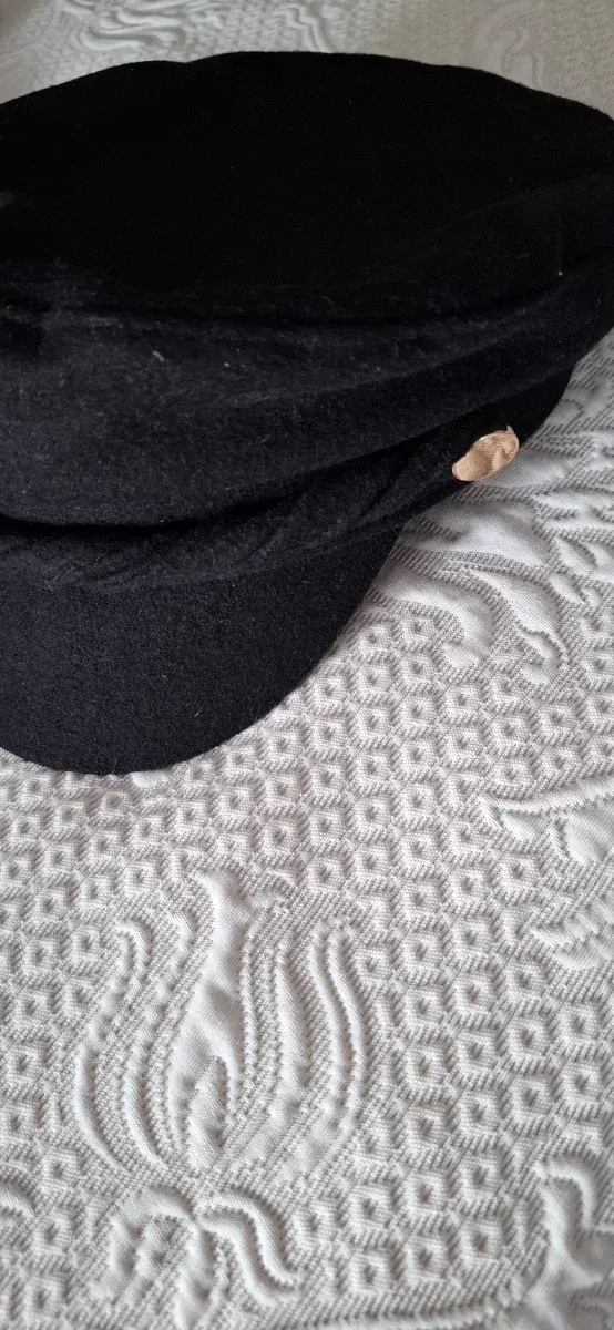 Boina de capitán forrada