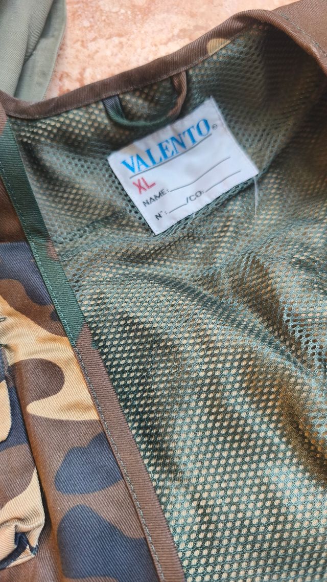 Lote 3 chalecos de caza